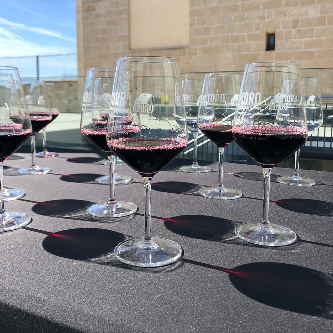 The_Buyer tweet media