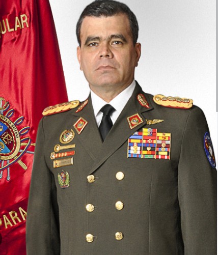 Luisgarcia1783's tweet photo. DESPUÉS DE SANTANDER NO HA HABIDO MAYOR TRAIDOR A SIMÓN BOLIVAR Y A VENEZUELA QUE EL CORRUPTO PADRINO LÓPEZ:
• Arrodillado a los colombianos Gustavo Petro y Nicolás Maduro 
• Arrodillado al ELN y a las FARC
• Arrodillado al régimen cubano
• Entregó el Esequibo
• Vende patria https://t.co/9XuSNXdmRA