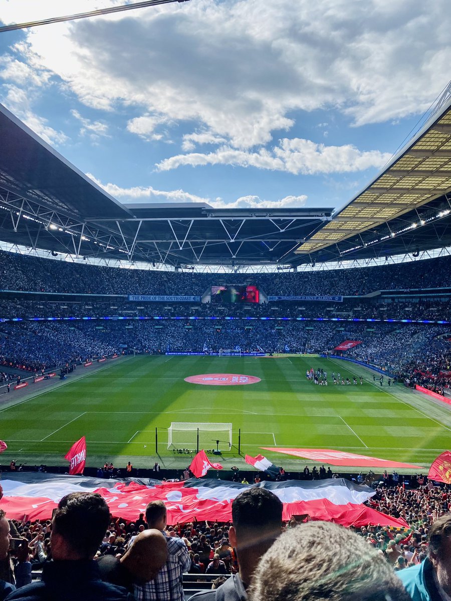 JSutherland94's tweet photo. Class day out in the capital @ManUtd 

#MUFC #FACup https://t.co/lrwb06zSYu