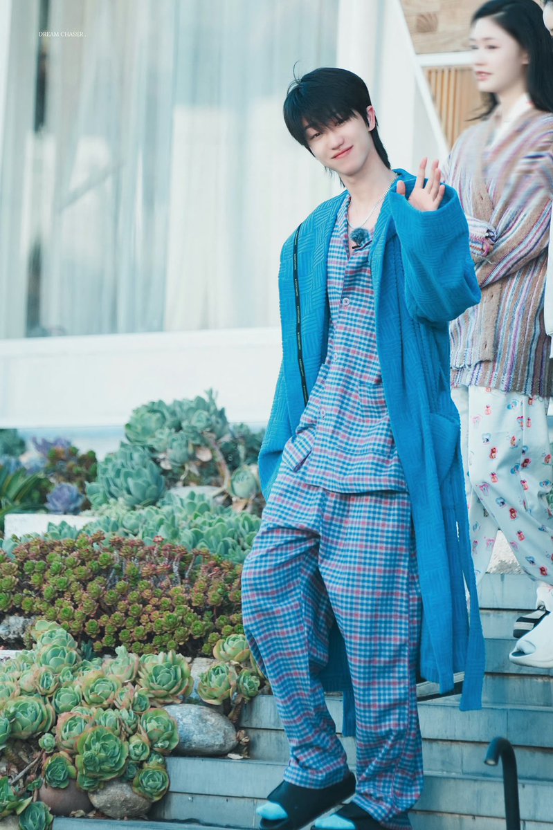 Sukey0505's tweet photo. 青环你好事做尽啊啊啊啊
回国真好啊啊啊啊啊啊

#디에잇
#THE8 
#ミンハオ
#세븐틴  
#SEVENTEEN
#THE8_YouthPeriplous 
#디에잇의_꿈걸음_청춘환유기 https://t.co/GS50DzwsOI