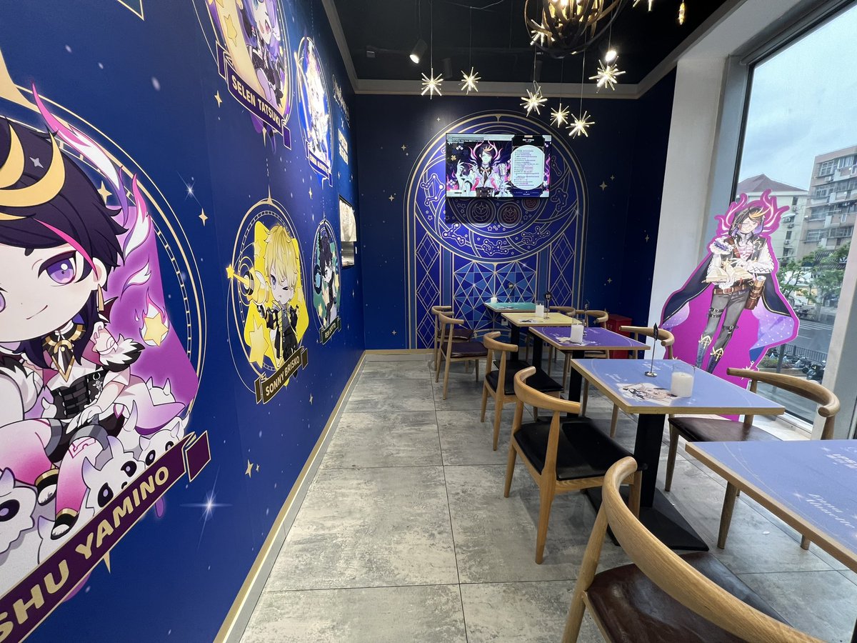 Losing_my_wings's tweet photo. 上海潮玩店打卡✓ https://t.co/nAiuXzJtuA