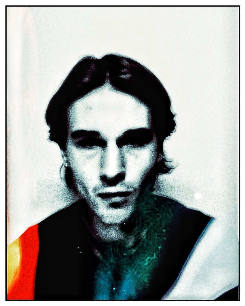 TRA ME E ME 
Mattia • Novembre, 2022.
