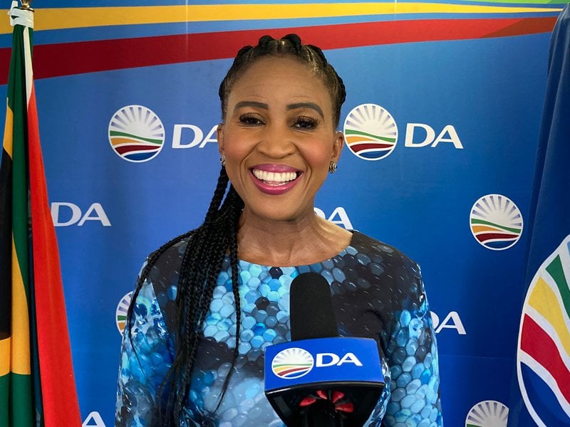 JacaNewswatch's tweet photo. Phalatse will be DA’s candidate to replace Amad, says party

https://t.co/5Itw4gov2m https://t.co/HQkER0wR13