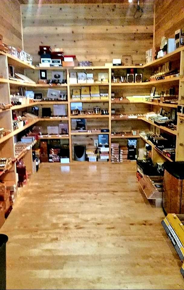 nvwineandcigar's tweet photo. New week and stocked &amp; loaded #napacigarstore #napawinestore https://t.co/BUKcTbCoAD