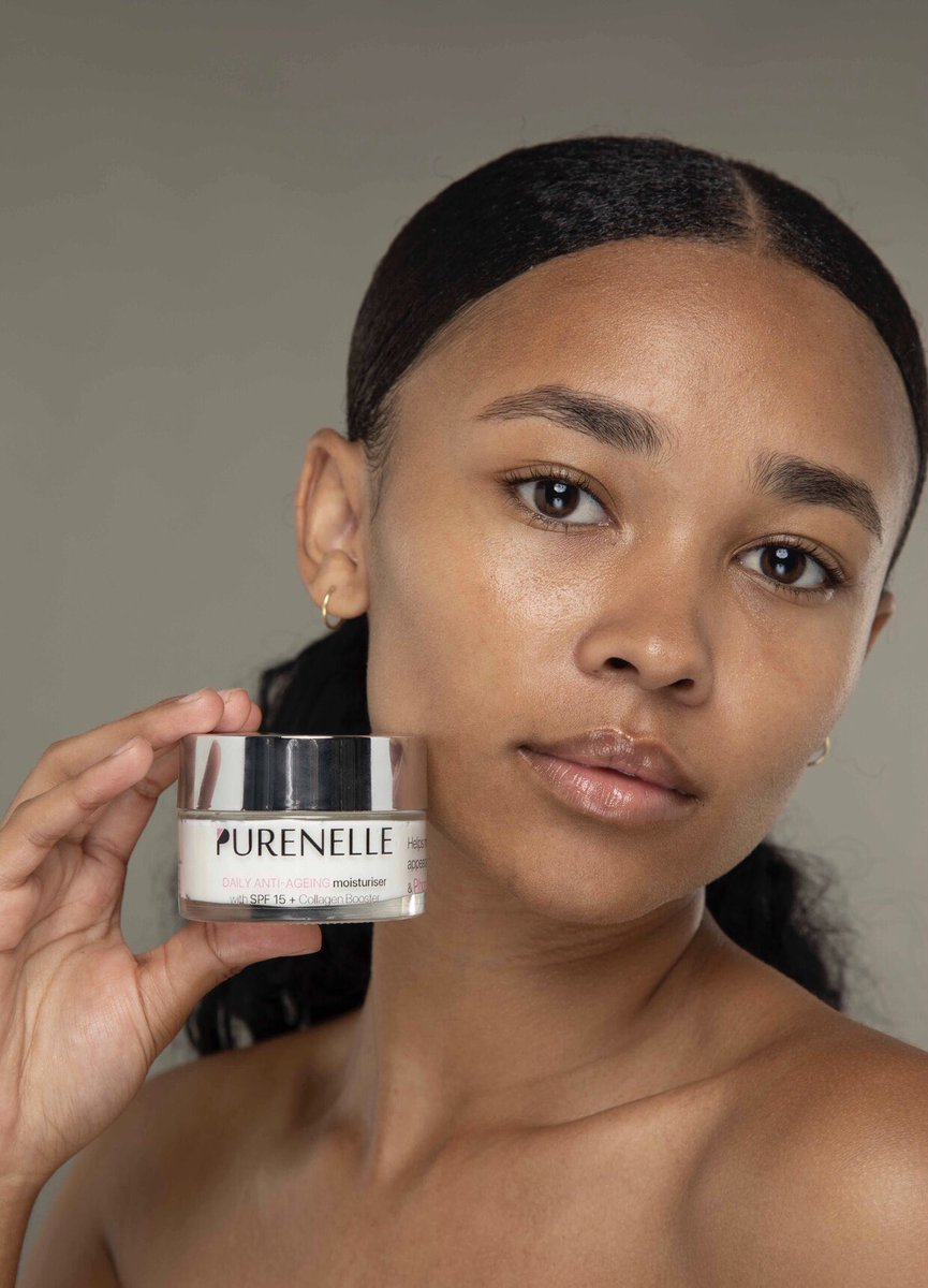 purenelle's tweet photo. Here’s the plug! For Glowing skin🎖️
Won’t skip a day without a fav 🌝Daily anti-ageing moisturiser?✨

✨Helps reduce the look of skin blemishes, minimises enlarged pores,improve uneven skin tone, soften fine lines and wrinkles .
✨Reduces skin roughness &amp; firms skin.
@purenelle https://t.co/q5jnBr7nbF
