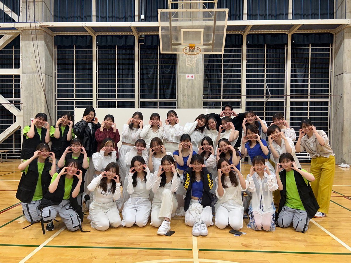 FSCfood's tweet photo. また勧誘ショーの様子も沢山投稿しますね♪♪
入部お待ちしております🌟
💙男子部員大大大募集中です💙 https://t.co/EFQm9KrX72