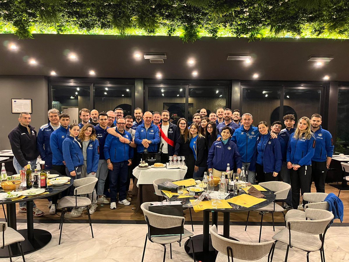 TesconiLuca's tweet photo. #team Italia #shootingsport 🇮🇹 https://t.co/9FEdW8OIjO