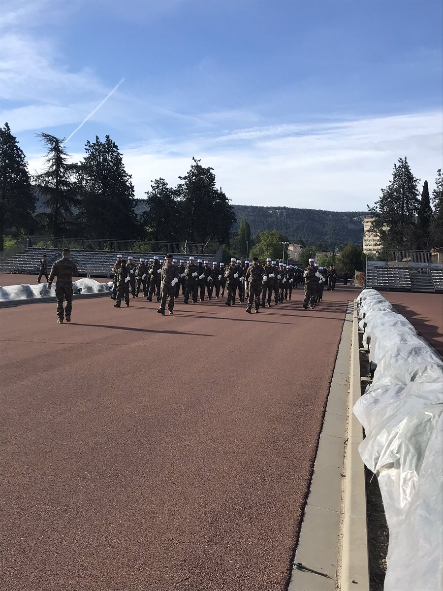 CDC_1RE's tweet image. Début des répétitions #1Re #Camerone