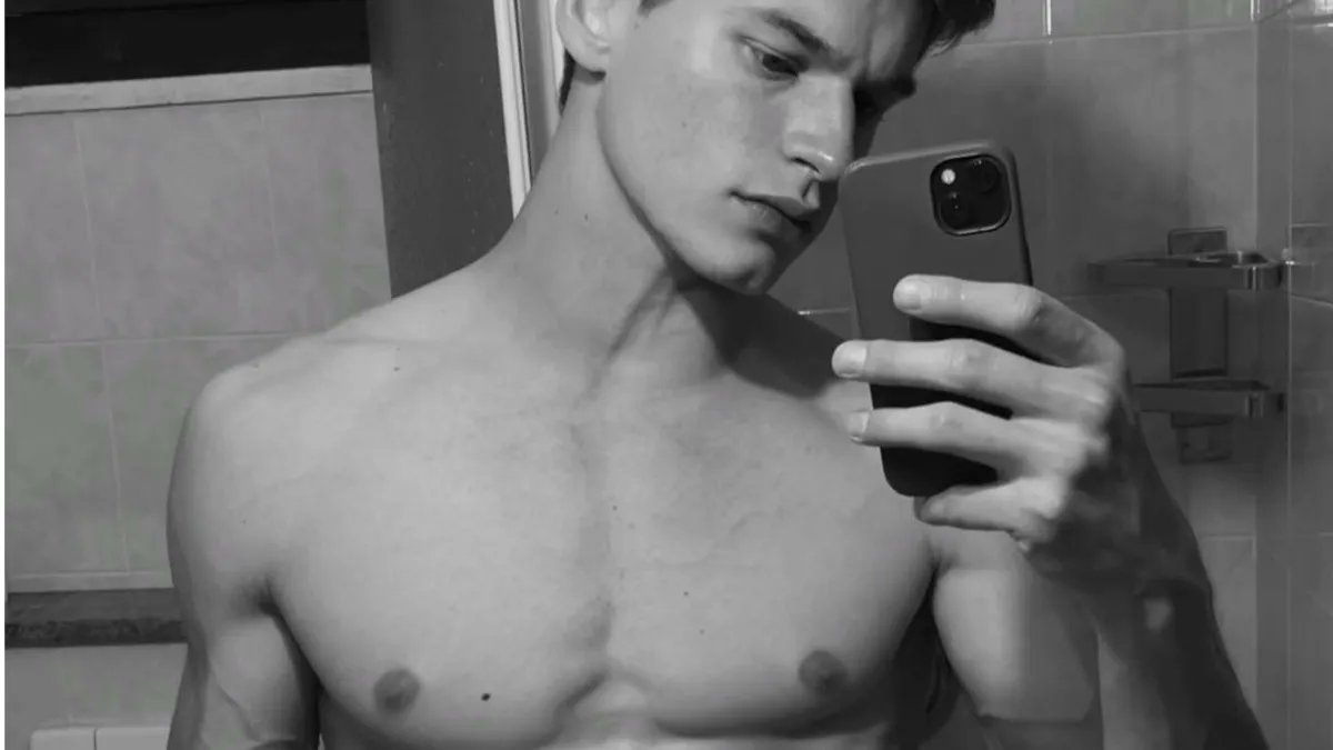 socialitelife's tweet photo. This #MaleModelMonday, we are featuring photos of
#JosSchenk
#StefanPollman
#ArthurBendetti
@pietrobose
#MattPalmer
#AironMallars
#DeanoPerona
@MavMcConnelI
#SamCourt
@Lachy__McLean
See the photos: https://t.co/Q84MfoHfBd https://t.co/7aVoJGCuQp