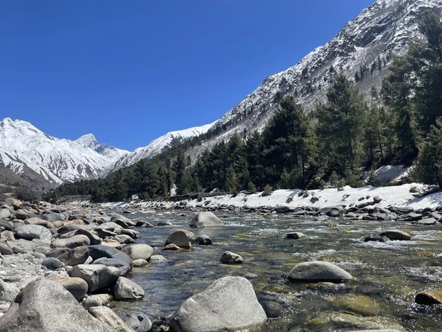 lalitapathik's tweet photo. Chitkul, India's last Village...
 https://t.co/oEYJX23ddt 

#mountains #Chitkul #himachaltourpackages #spiti  #nature #travel https://t.co/Aufvq8y9Ae