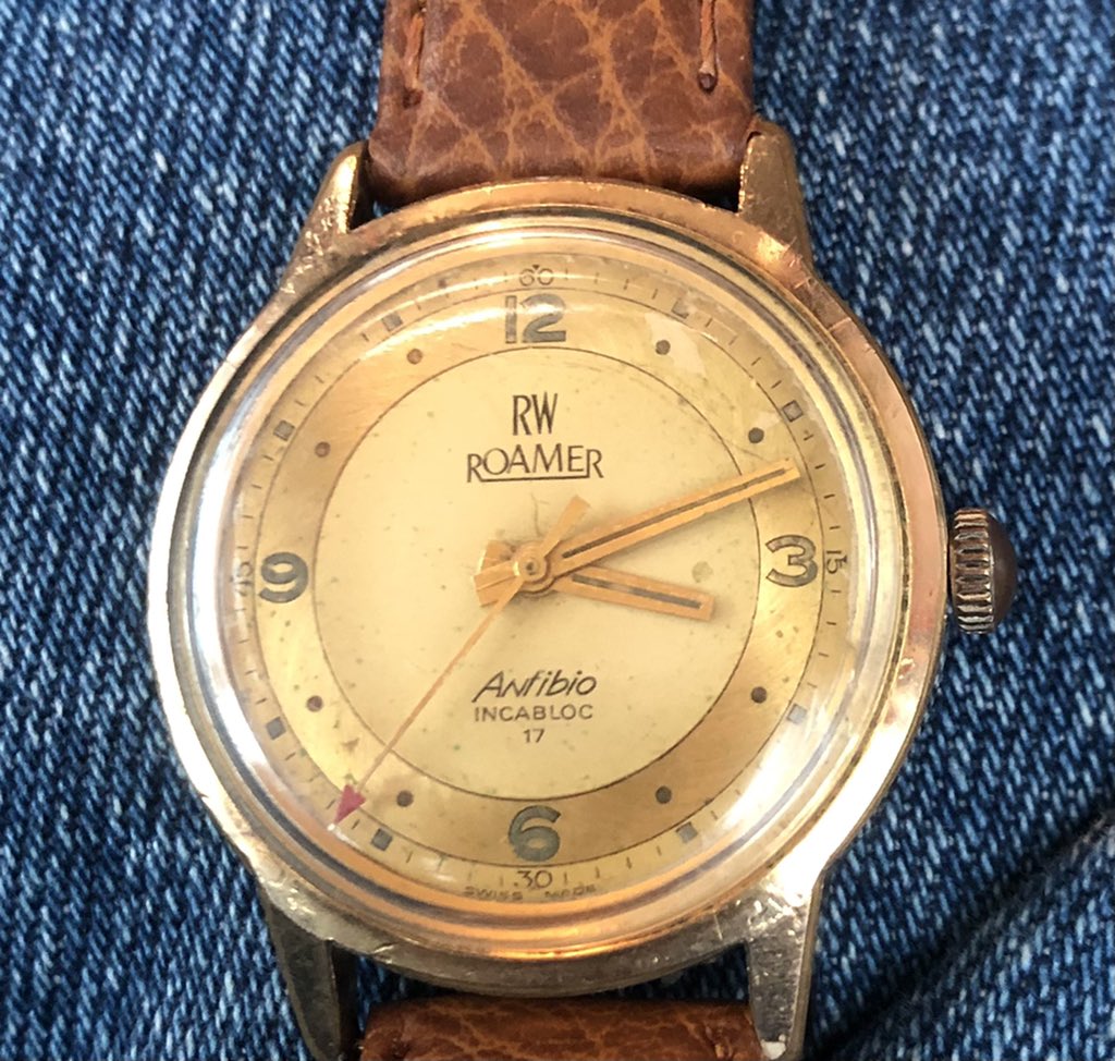 TesfayeTeffera's tweet photo. At Lantika antiques All vintage and antique watches are waiting for customers https://t.co/Gp3KXEWQYv