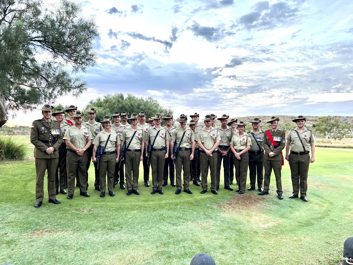 BeckyJamieson2's tweet photo. #AnzacDay2023 
The Pilbara Regiment, Karratha https://t.co/HjIs01P2lB