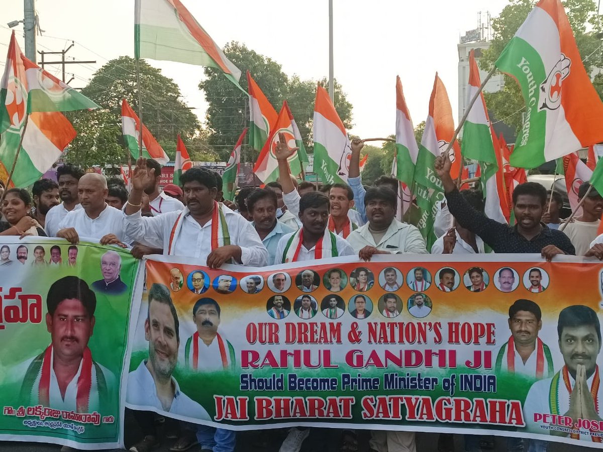 john_muckell's tweet image. Our Dream &amp;amp; Nation Hope Rahul Gandhi Ji Should Become Prime Minister Of India 🇮🇳 
         JAI BHARATH SATYAGRAHA 
NTR District President-Youth Congress 
          Peter Joseph Anna Youth
                    VIJAYAWADA