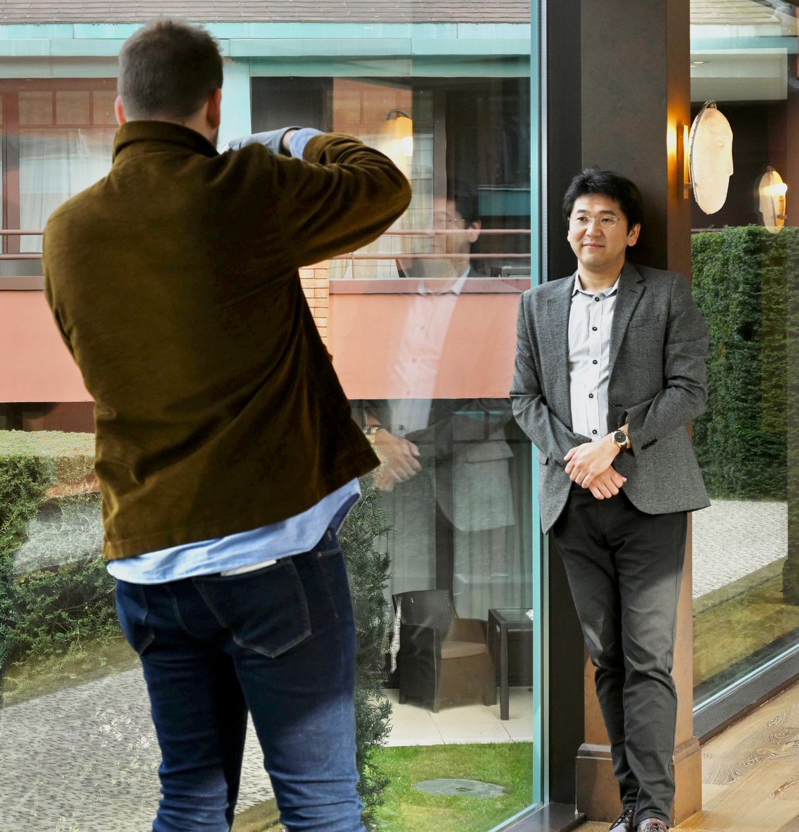 Masterkoyanagi's tweet photo. 独立時計師 関口陽介さんをHodinkee https://t.co/apb1bCpIlE.に取材頂きました。
エディショナル エディターのマーク・カウズラリッチさん、ありがとうございました

@juval_horlogerie
@watchshop_koyanagi 
@montre_sekiguchi_official 
@hodinkee
#independentwatchmaking #independentwatchmaker https://t.co/qyrlRwuqi1