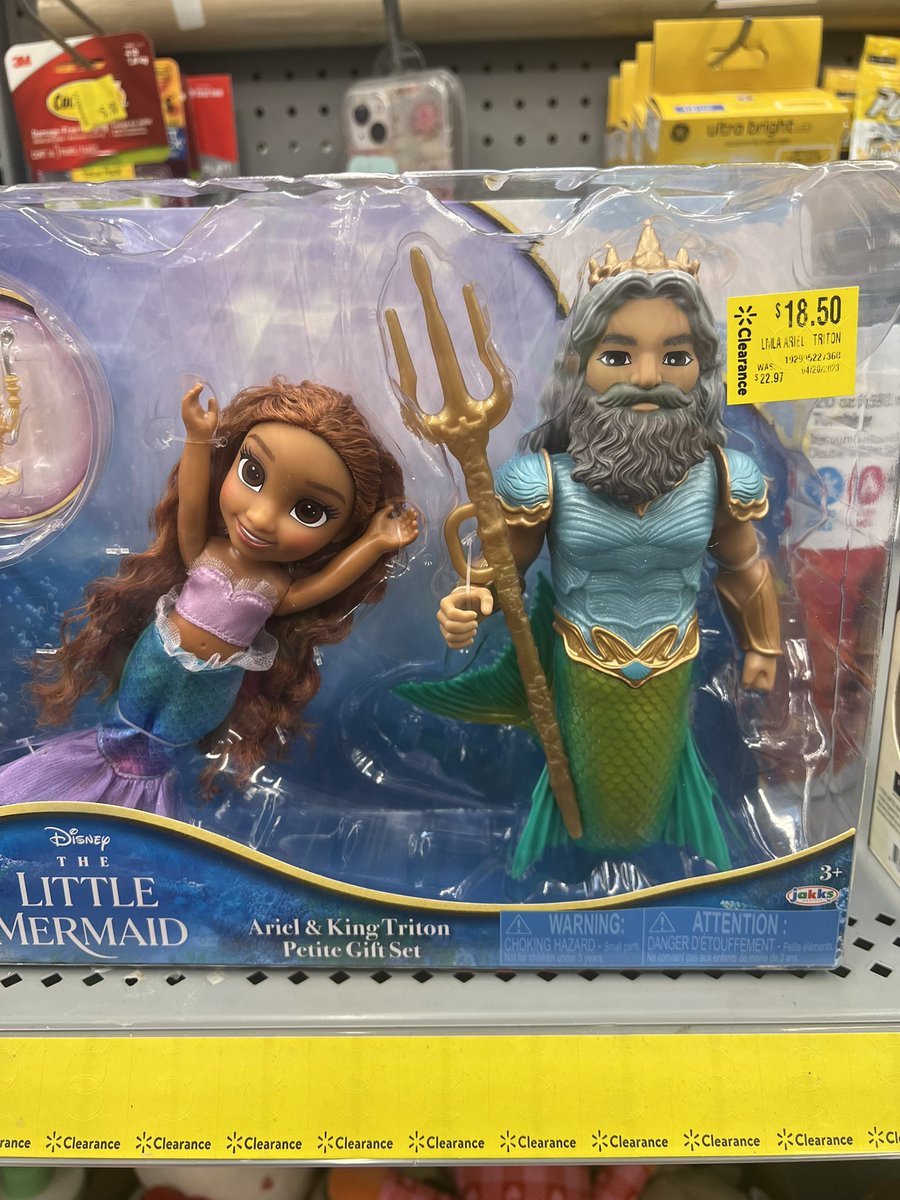 adamjrivera5's tweet photo. @Walmart  this movie has not even been out, how is this already on clearance @LittleMermaid @DisneyStudios  #disney #liveactionthelitemermaid https://t.co/rHEeeNVxQp