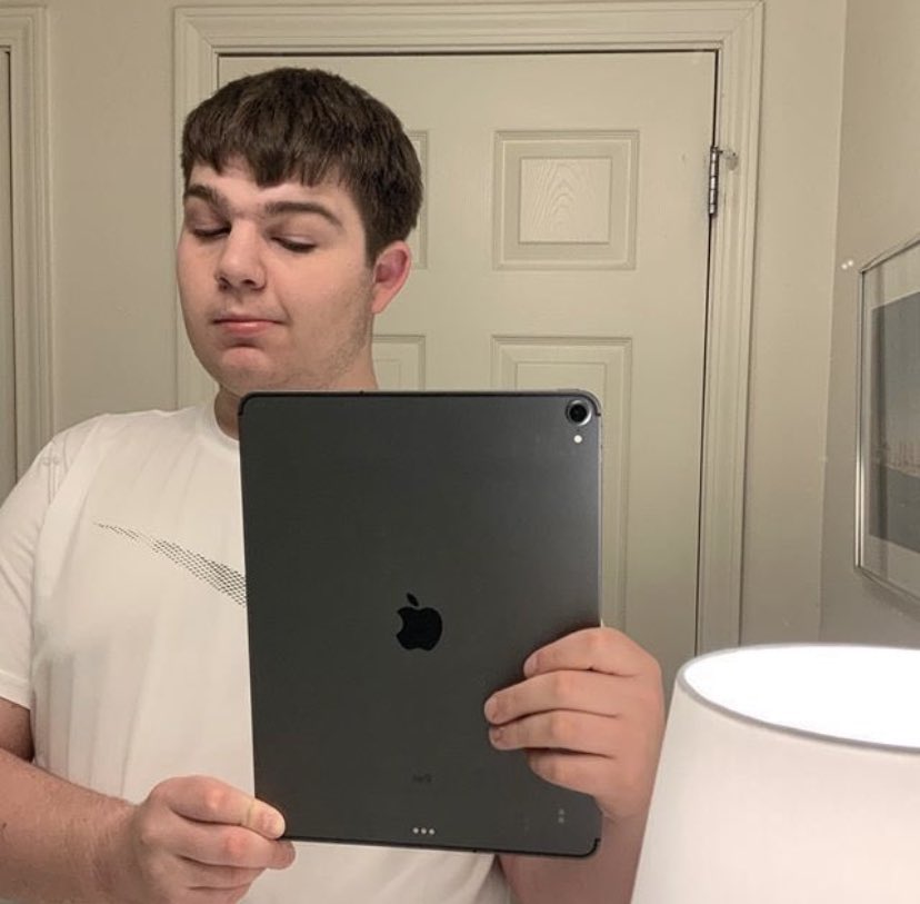 luvsynful's tweet photo. @YoZonary @YTDroxzyWTF @jmbtww @conpacz @mezzywtw Ironic asf https://t.co/liO4RgWRGN