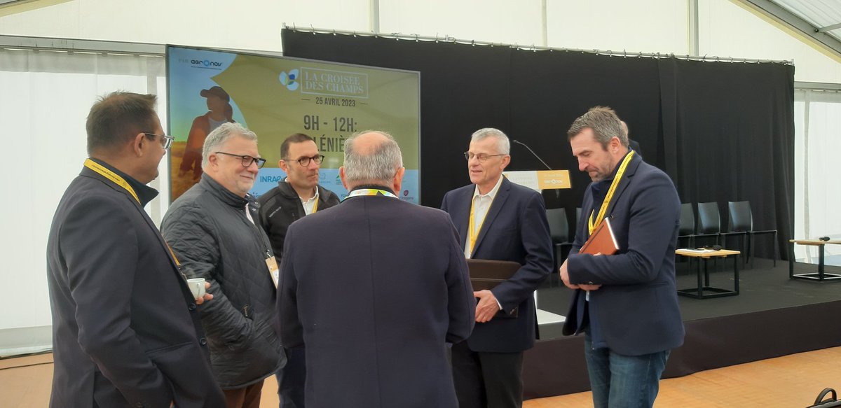 AgrOnov tweet media