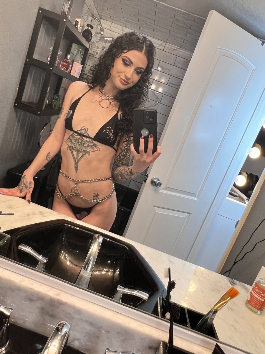 Lydia Black (fan page) tweet media