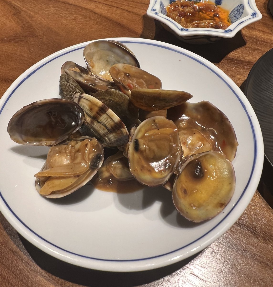 HKforJapan's tweet photo. 【日本編】ここ香港じゃないよー！　久しぶりに本場の美味しい香港料理を堪能ができました。トミーシェフの料理です！　美味しかった！

鴻鿋
内幸町、東京 https://t.co/nkHeIPyfAy