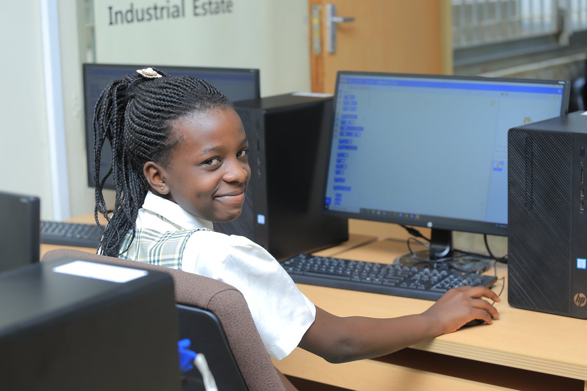 code_academy_ug's tweet image. In tech, failure is just a stepping stone to success. Don't be afraid to make mistakes and learn from them. #FailureIsLearning #CodingForSuccess Girls in ICT Week 2023 in partnership with @NITAUganda1 , @InnovationHubUg and @MoICT_Ug