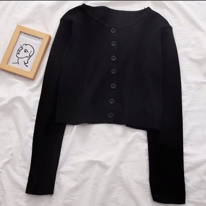 WH99446571's tweet photo. ส่งต่อ 30฿ 
สนใจ/สอบถามทัก DM🧤✨
#ส่งต่อเสื้อผ้า #ส่งต่อเสื้อผ้ามือสอง #เสื้อผ้ามือสอง #เสื้อผ้ามือสองสภาพดี #เสื้อผ้ามือ2 https://t.co/G3938ipMEu
