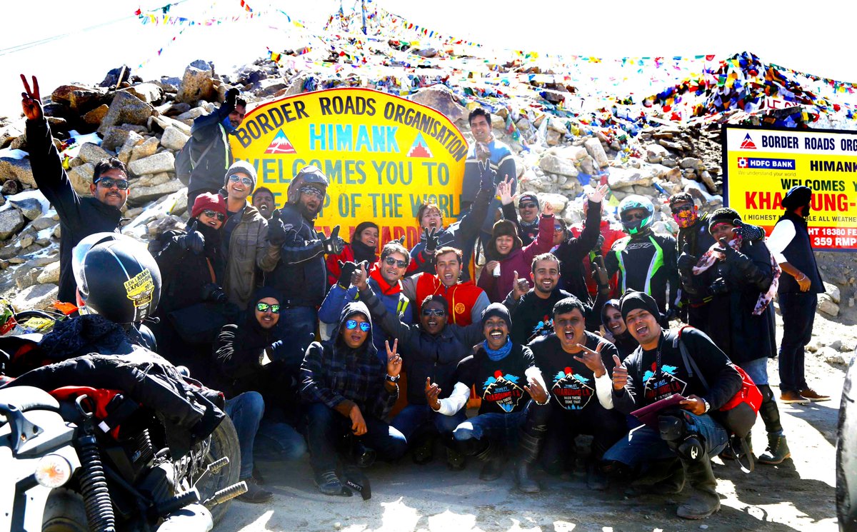 devilsonwheelz's tweet photo. "Escape to the enchanting land of Leh Ladakh, where towering mountain peaks, pristine lakes, and ancient monasteries await. Immerse yourself in the local culture, traditional cuisine, and experience the thrill of adventure activities like trekking, biking, and river rafting. https://t.co/HEeGFEqIDu