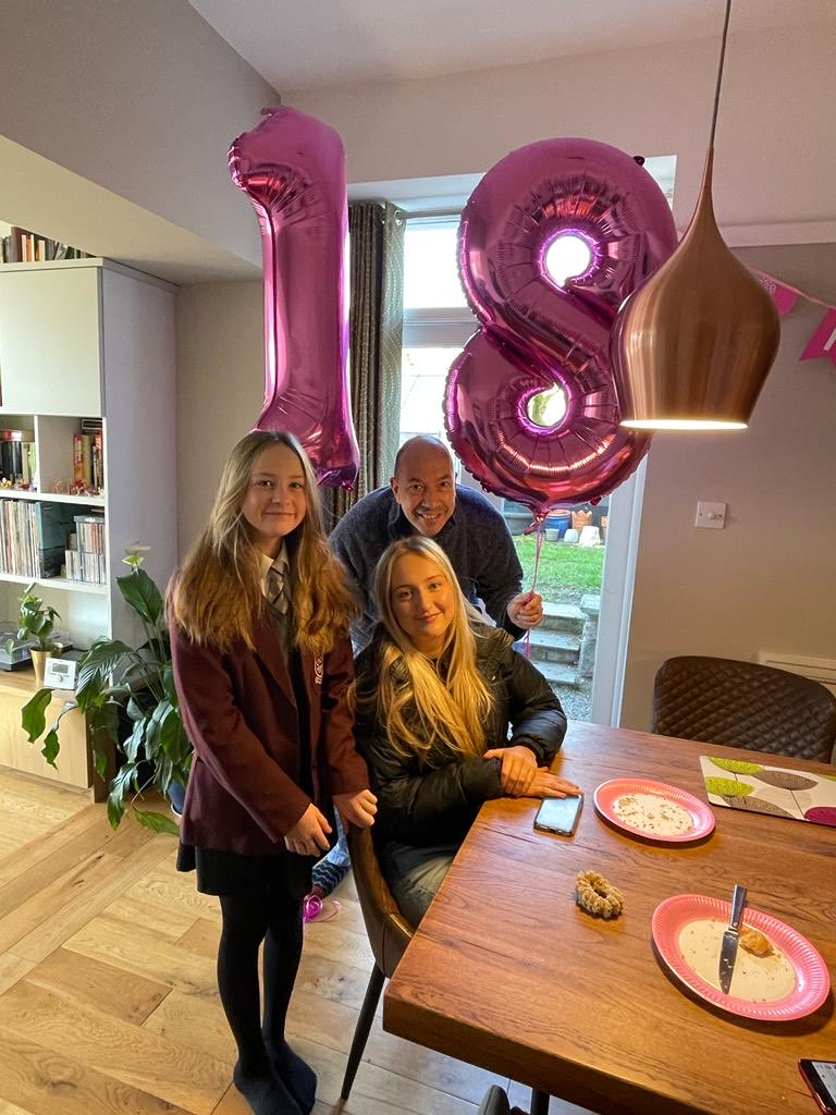 TimRumney's tweet image. Happy Birthday Eliza #HereComesTheSun