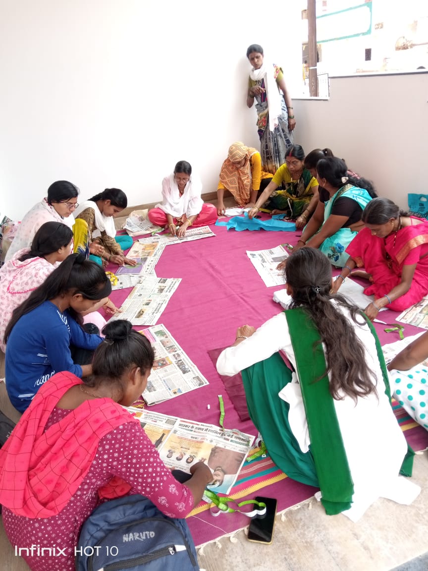 KPFfounder's tweet photo. Empowering communities through KP Foundation's new skill development centre in Gadchiroli, Maharashtra, offering 3-month tailoring training and more to build livelihoods.
#livelihood #skills #NGO https://t.co/XmJyoDwPPV