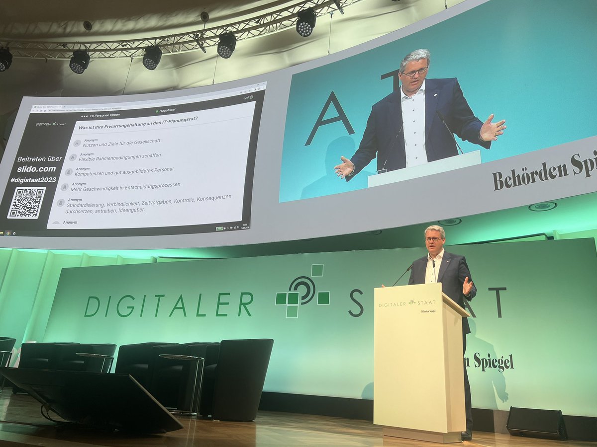 Dr. Eva-Charlotte Proll tweet media