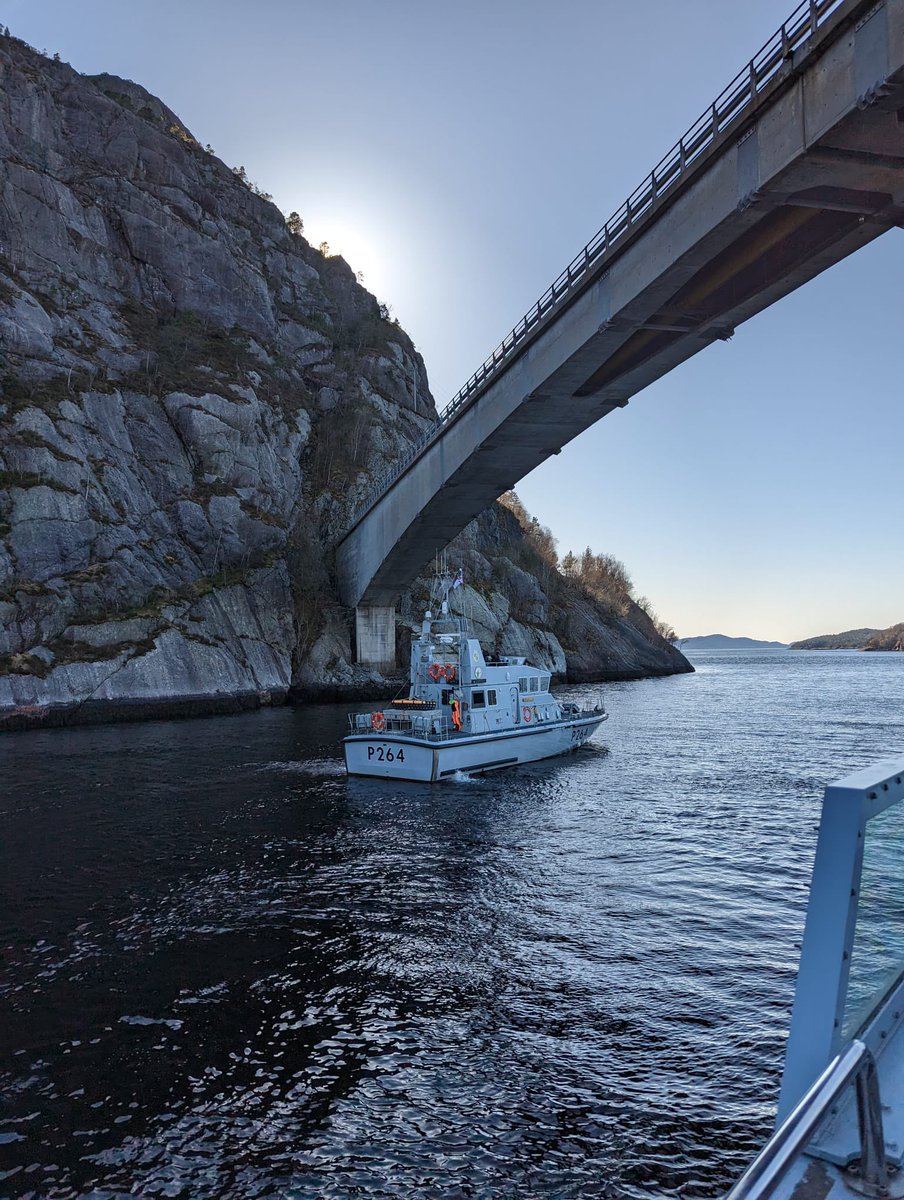 As Ex #TamberShield draws to a close, it was a valuable deployment for the Maritime elements involved in and around the narrow Norwegian Fjords 🇬🇧🇳🇴⚓️#JEFtogether @HMSArcher @HMS_Pursuer @Sjoforsvaret @JEFnations @CdrRSkelton