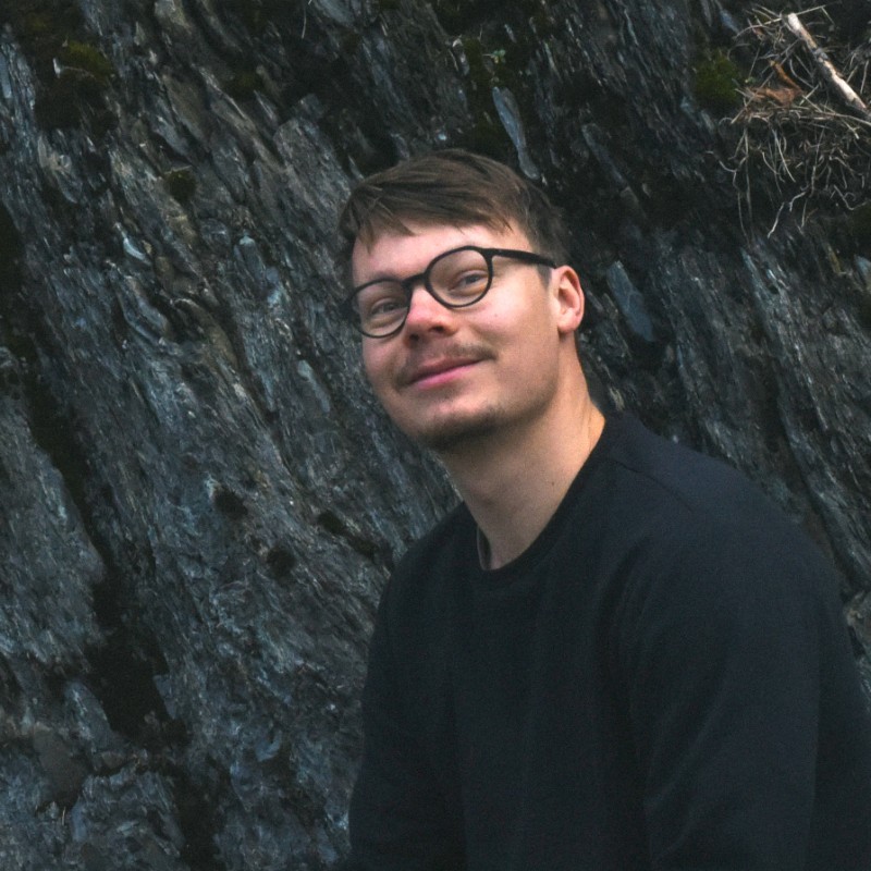TUD_AppliedGeo's tweet photo. Jasper M (@Maars_Jasper) works on the Palaeozoic subsurface #geology of the South-Limburg area, to create a 3D #geologicmodel based on a newly developed subcrop map and constructed profiles. The final goal is to suggest the potential location for the #EinsteinTelescope. https://t.co/w01D2iJ0up