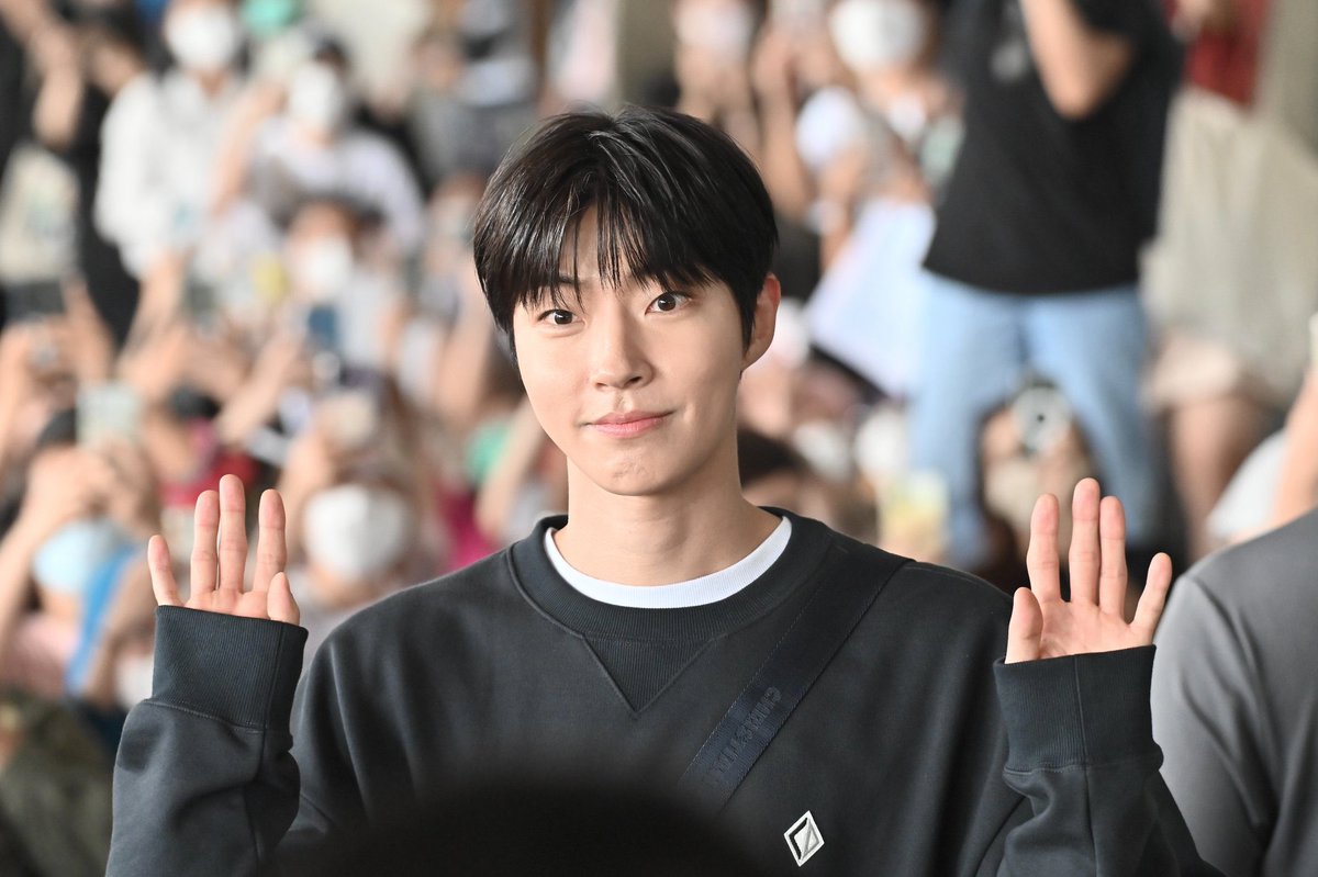 💜 #WelcomeBackToThailandHwangInYoup