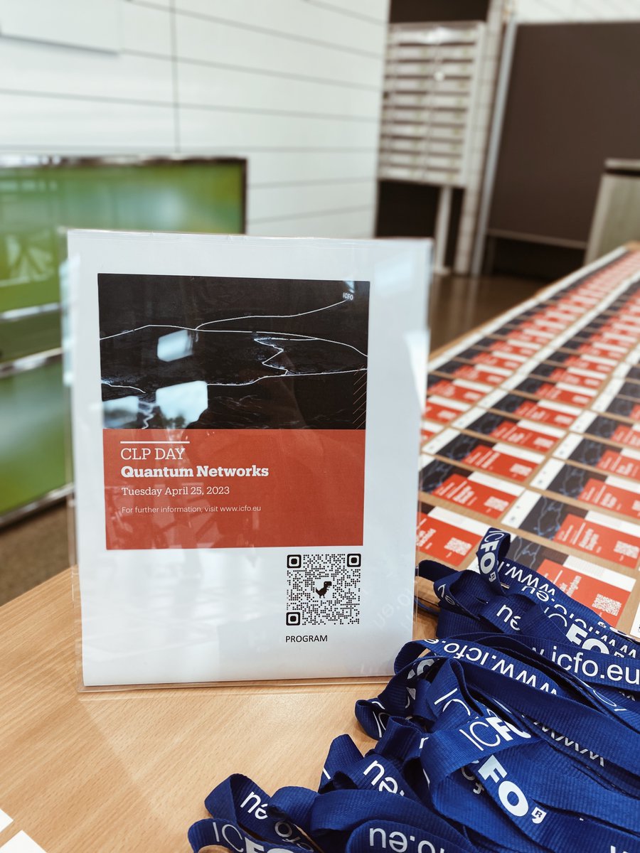 ICFOnians's tweet photo. Welcome to #ICFOCLPDay!
Today @ICFOnians will interact with experts on Quantum Networks to learn more about the latest advances and projects in #quantum technologies.
๐Program and speakers: https://t.co/ulWhuLDvum https://t.co/kQqAJQU69h