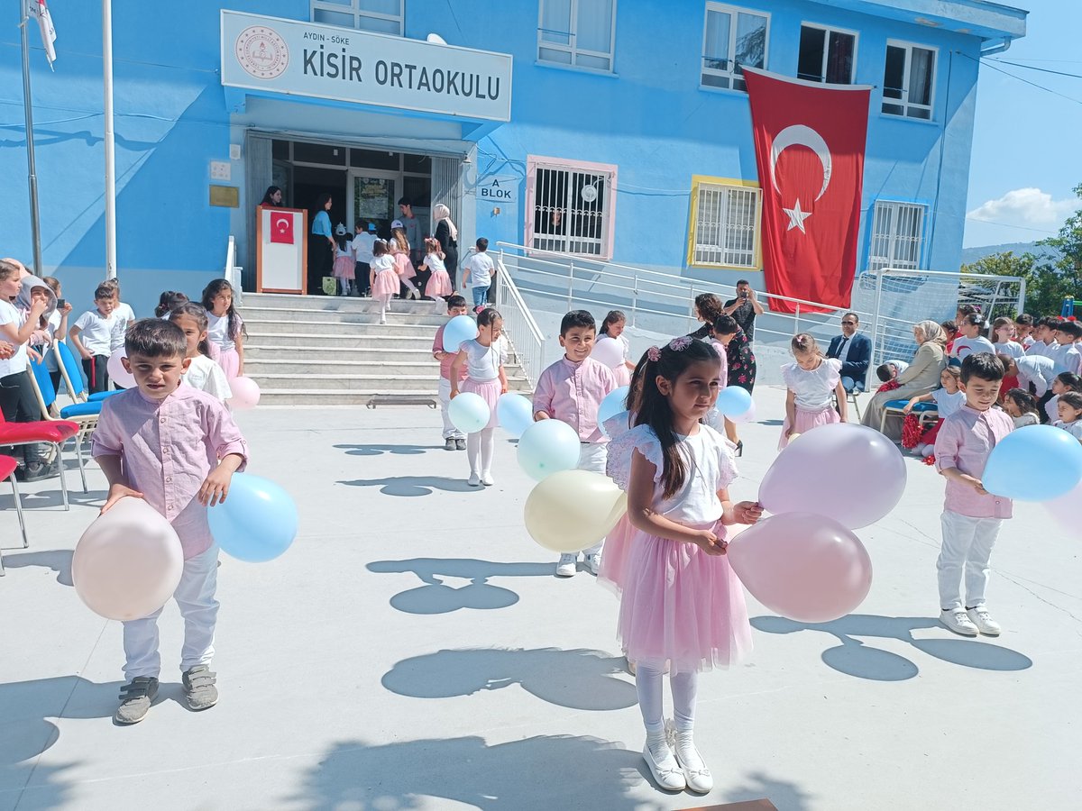 Cumhuriyetimizin kuruluşunda ve egemenliğin tesis edilmesinde önemli bir görev üstlenen TBMM'nin kuruluşunu ve 23 Nisan Ulusal Egemenlik ve Çocuk Bayramini kutlamanın büyük onur, gurur ve mutluluğunu yaşıyoruz.<a href="/seyfullah0966/">Seyfullah OKUMUŞ</a> <a href="/yapiciserafetin/">Şerafettin Yapıcı</a> <a href="/sokemem/">Söke İlçe Milli Eğitim Müdürlüğü</a> <a href="/Aydin_MEM/">Aydın İl Millî Eğitim Müdürlüğü</a> <a href="/cengizaydin36/">Cengiz Aydın</a>