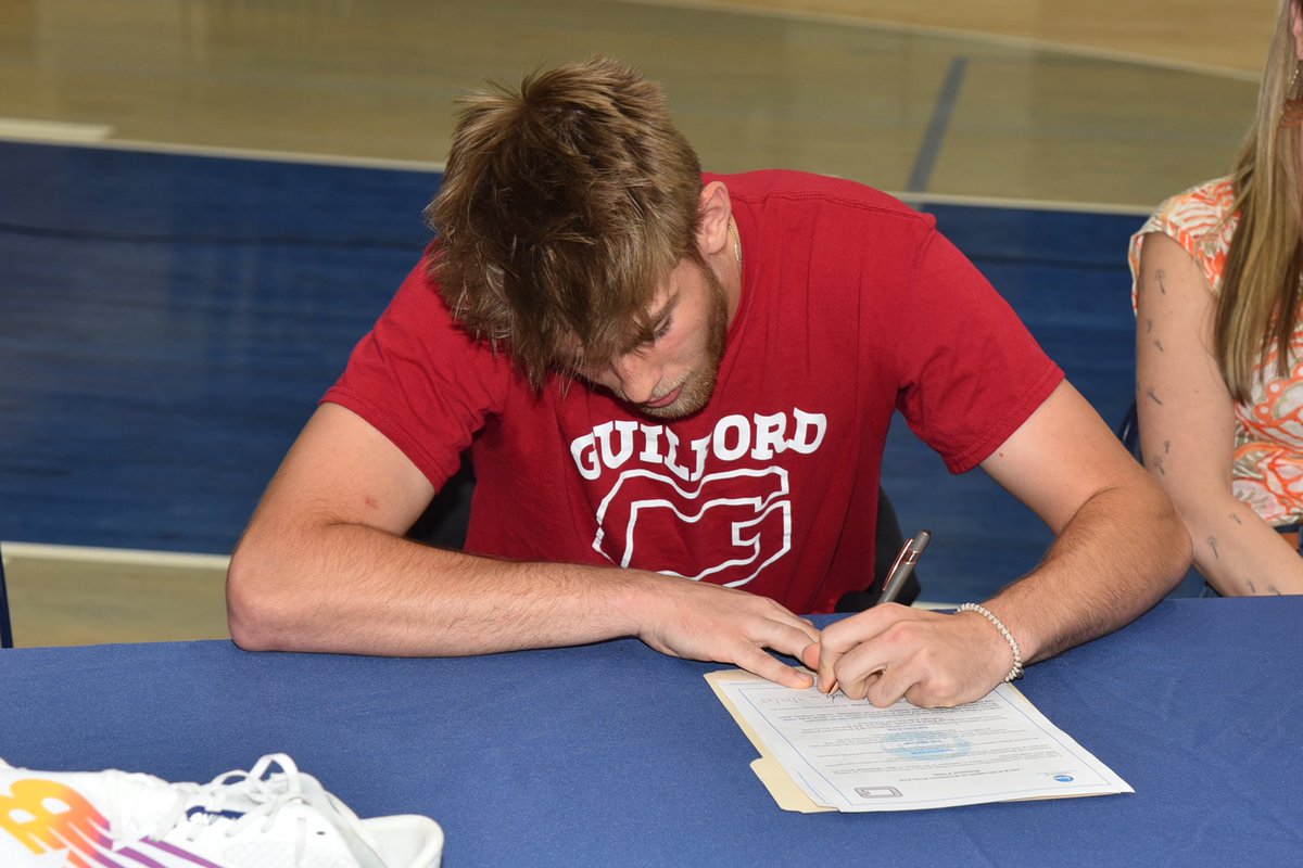 SIGNED!✍️ Basketball and Track!  
🏀🏃Ready for the next 4. <a href="/GuilfordCollege/">Guilford College</a> <a href="/GuilfordMBB/">Guilford College Men’s Basketball</a>