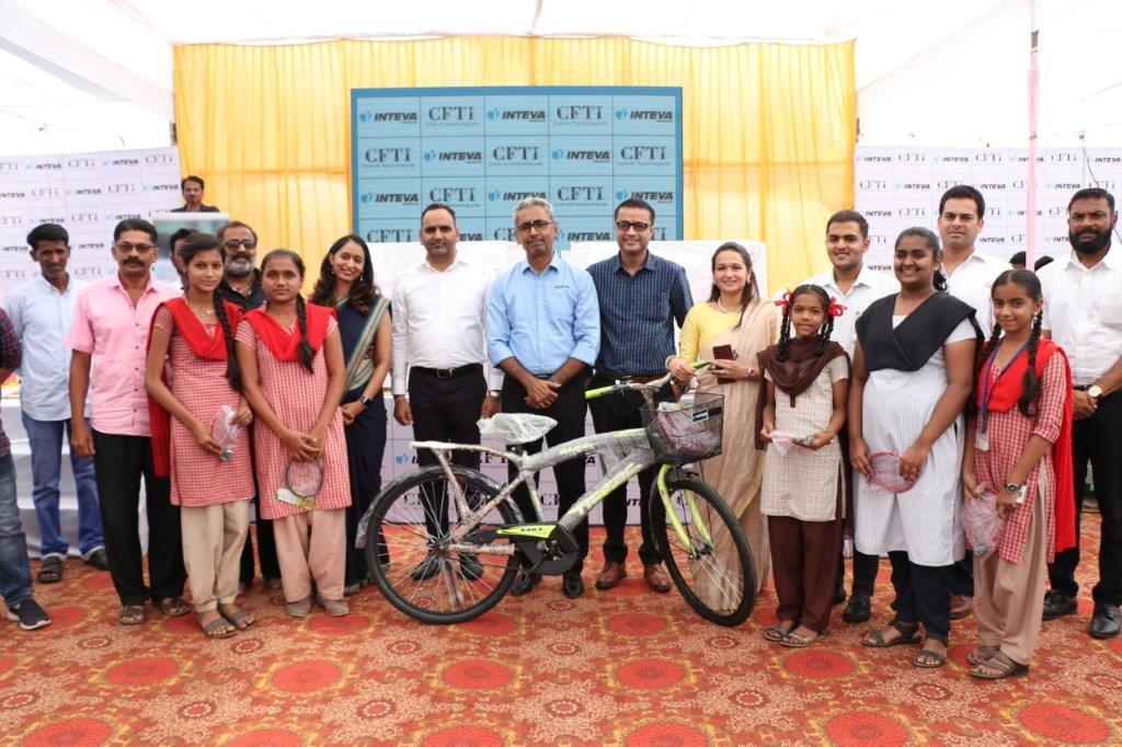 IntevaProducts's tweet photo. Our India team recently partnered the Center for Transforming India to distribute RO Water Purifiers to schools in the Raigad District of Maharashtra and donating 300 bikes to students as part of The Bicycle Pledge Program. https://t.co/8TqxGn1LFG