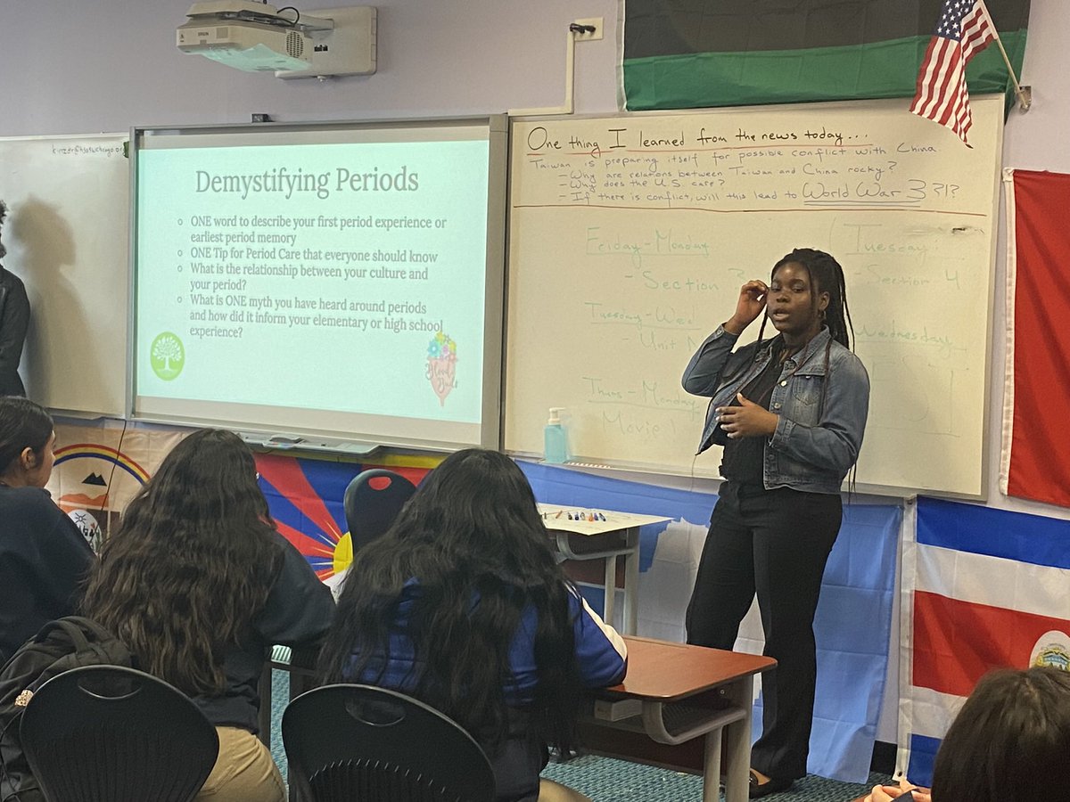 Our youth deserve honest answers + we delivered! Yesterday, we spoke to 6th-12th graders about periods, relationships, + everything in between. Thanks @horizonscience for having #EWPChi + @UIC Blood Buds in the room! #periodadvocacy #letgobegreat #studentvoice #RelationshipAdvice
