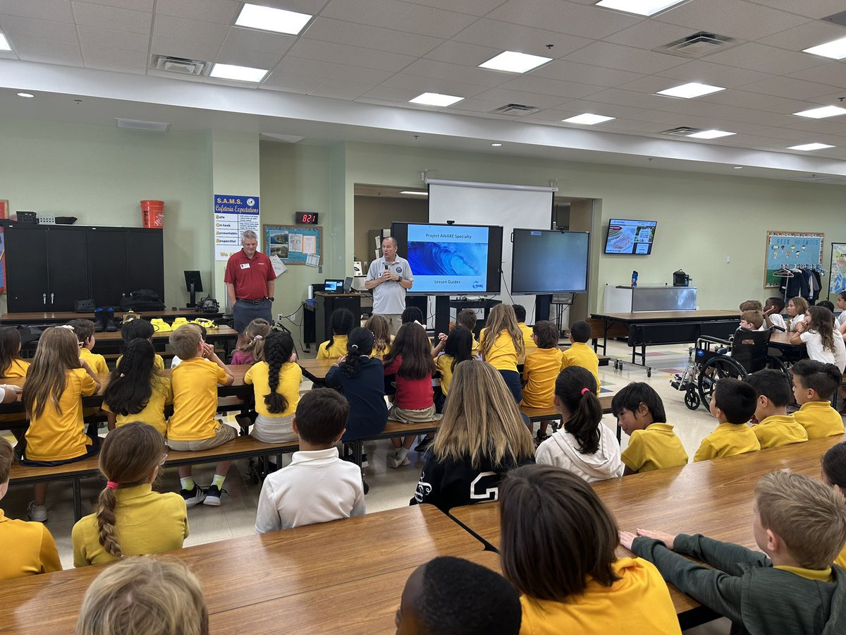 Welcoming @PADI Project Aware for our second grade class as a follow up to our awesome ZOOM with @drdeepsea from #ProjectNeptune100