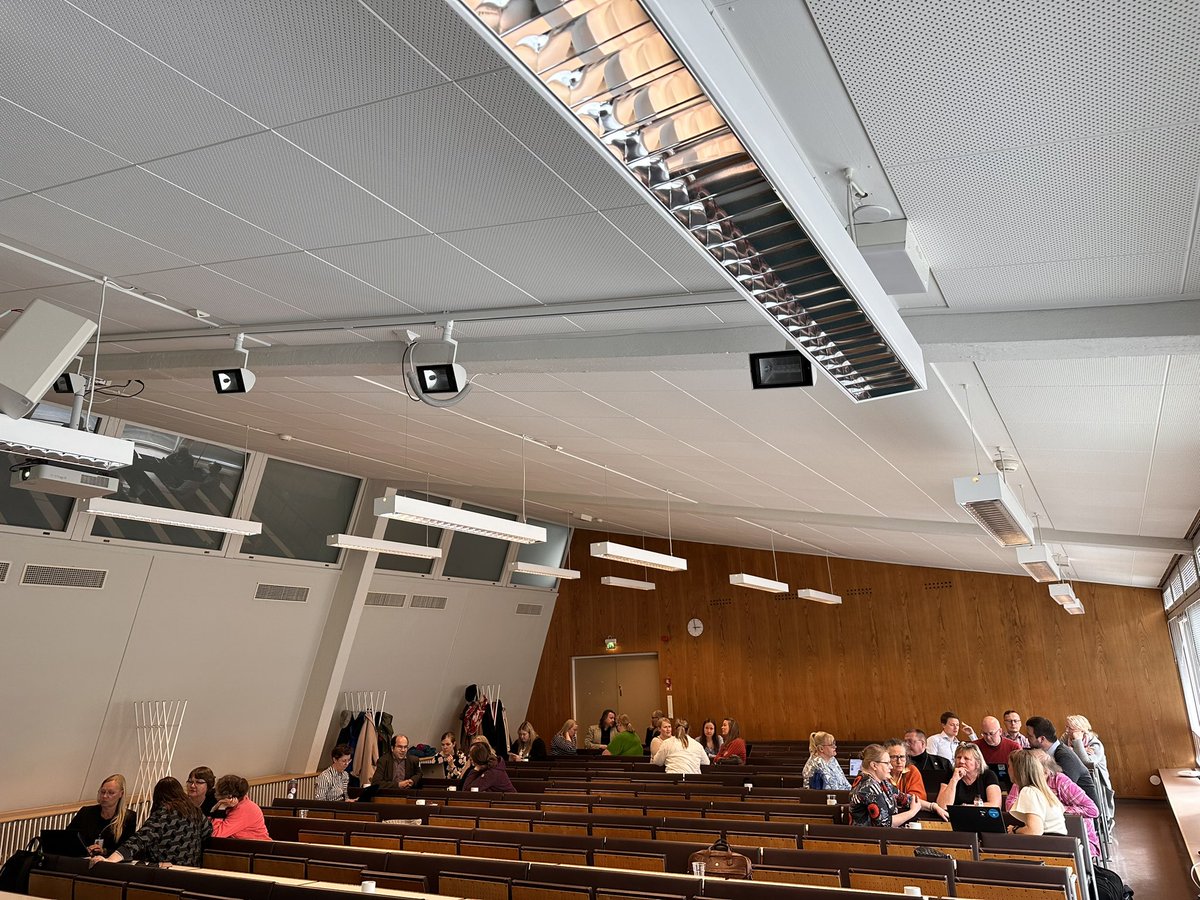 Yhteistoiminnan hyvät käytännöt sekä työyhteisön kehittämissuunnitelma ja tulevaisuuden osaamisen kehittämistarpeet keskustelussa yhteisessä tapaamisessa #luottamusmiehet #työsuojeluvaltuutetut ja #HR-päälliköt <a href="/helsinkiuni/">University of Helsinki</a> #yhdessä #WeAreHelsinkiUni
