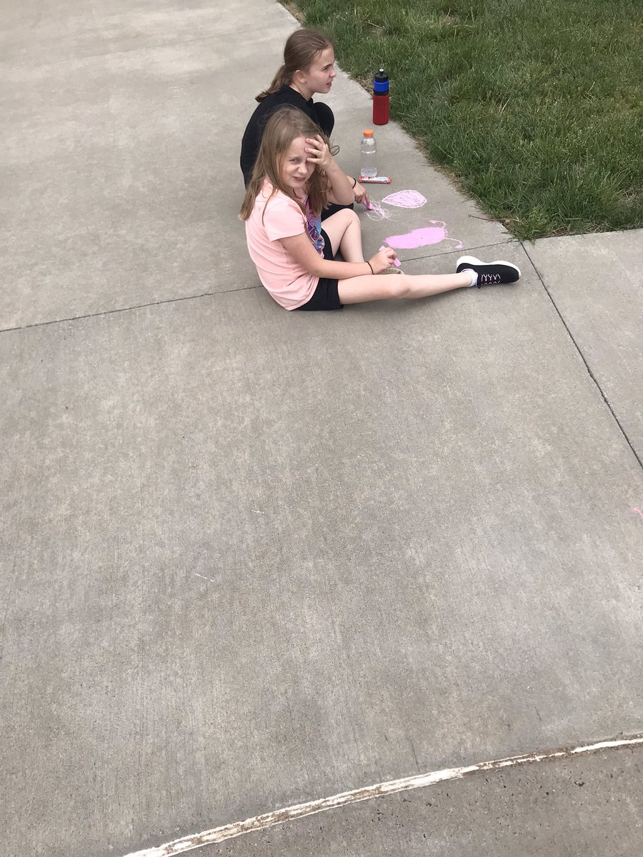 MrsAdams03's tweet photo. Chalk it up to a great first day of testing! Mystery prize for day 1 was a sidewalk chalk party! https://t.co/zwJYj5yGqC