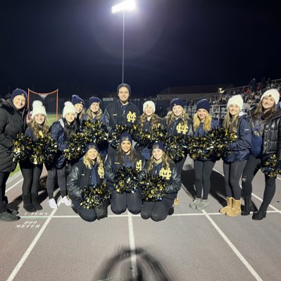 CoachAlisaMC's tweet image. #NewProfilePic #FallSeasoniscoming #MaldenCatholicCheer