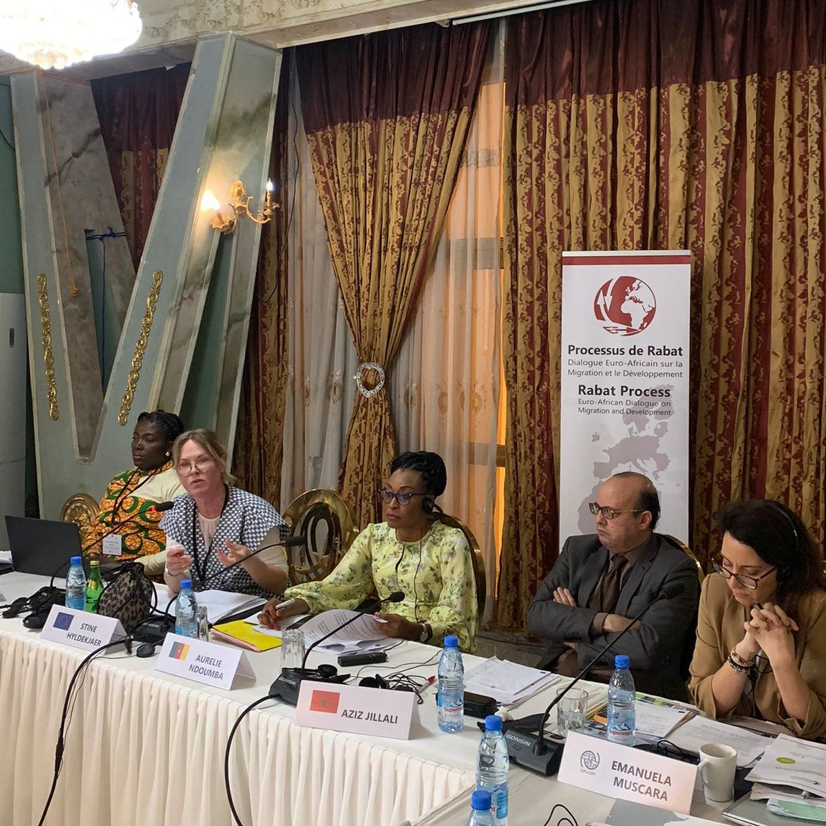 Rabat_Process's tweet photo. Panel 1⃣ focused on the frameworks put in place by Rabat Process countries to strengthen their capacity and ownership of #voluntaryreturn and #reintegration processes.
🗨️Moderated by @diplocam_minrex
🔎Examples by @EU_Commission, @UNmigration Dakar, Morocco, Ghana @Immigrationgh1 https://t.co/1X8rNRG8Sh
