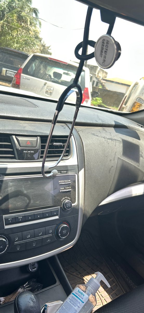 PUSSINBOTT's tweet photo. NISSAN ALTIMA IS 2016 YEAR MODEL FOR SALE AT AFFORDABLE PRICE ND PRICE NEGOTIABLE https://t.co/2GAGwsTc3r