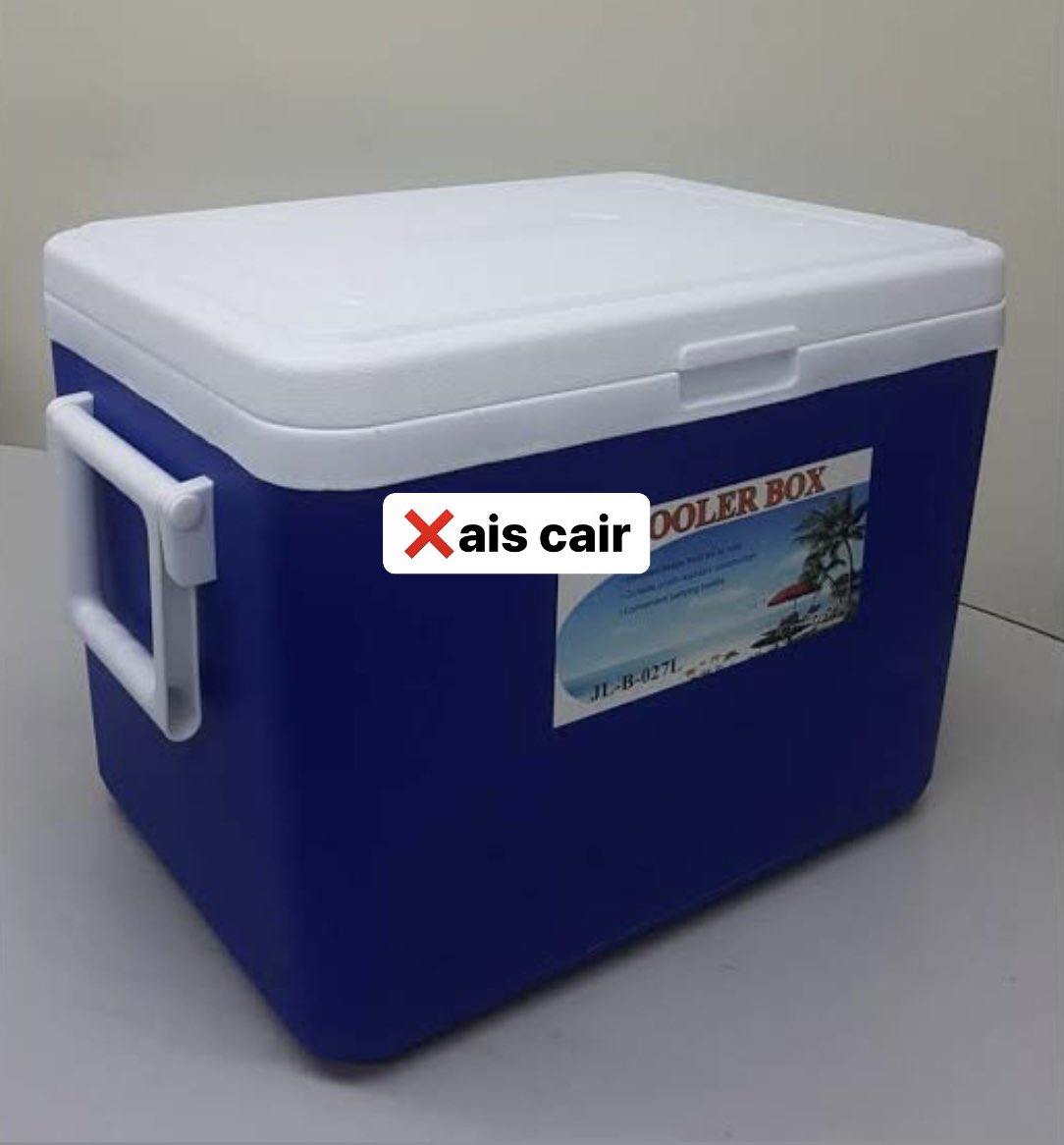 shopeetiktok_MY's tweet photo. Dah boleh "buang" ice box korang. 

i jumpa satu kotak sejuk ni.
Lepas ni tkyh risau makanan frozen rosak sbb ais cair. Nak minum air sejuk pun best!

Thread. https://t.co/9FCu8EmSz7