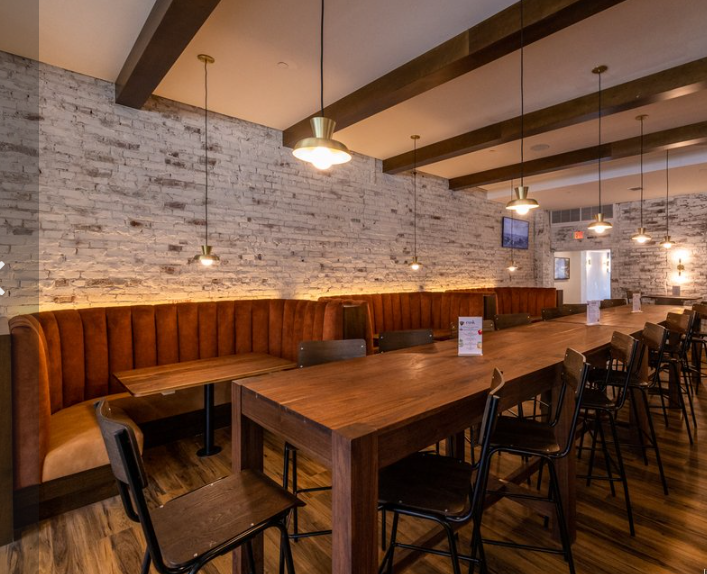 OrangeChairCstm's tweet image. So happy that RUSK has arrived on the Scene!  Great space, great vibe.  If you haven't gone yet - better get to it! @rusk.cincy #madeincincinnati #coolseating #resaurantdesign #banquette orange-chair.com