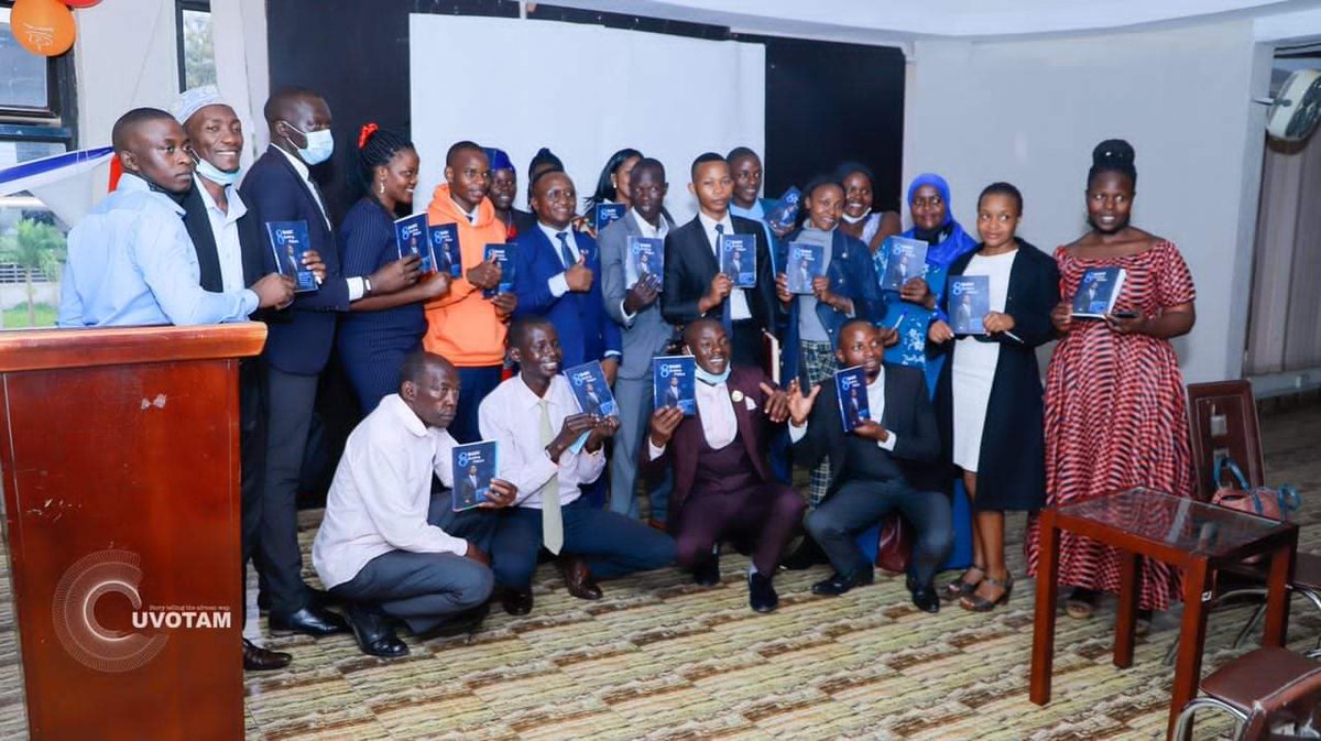 ayikobuajohn's tweet photo. We specialise in how to choose and start a life changing  Career. 
Our main job is to recommend entrepreneur projects to our partners or customers, thorough trainings, we help them to expand their Market and  customer base until  they reach their success.
Inbox me if intrested. https://t.co/V20nh8FbwJ