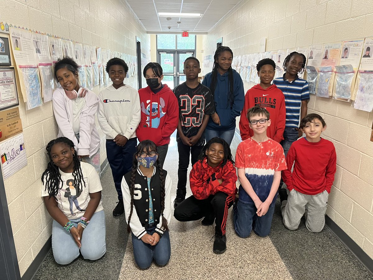 mrskhaller's tweet photo. Day #2 of Military Spirit Week! Wear red white and blue!!! #PremierStars @SEstarsR2 @RichlandTwo https://t.co/59RAYIGnU8