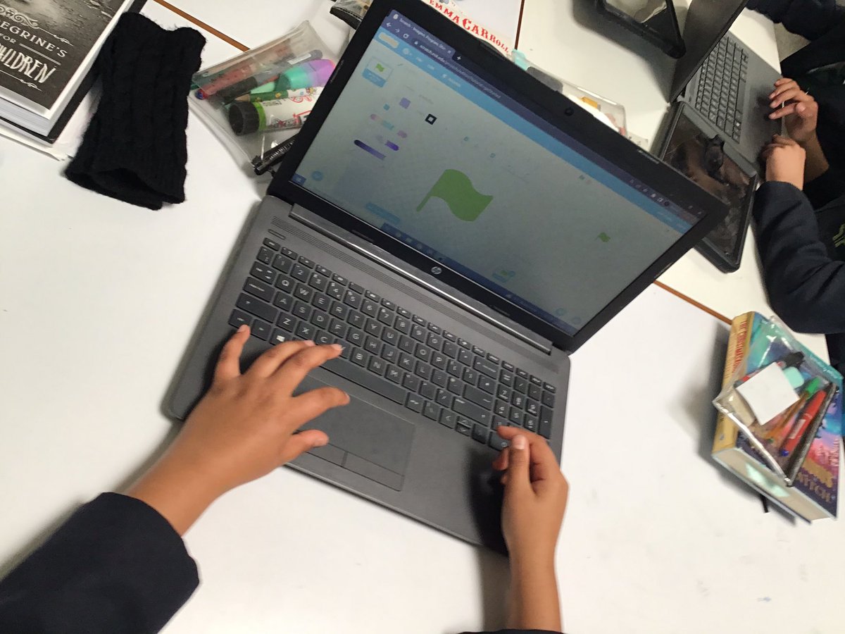 Year6LLTPA22's tweet photo. Some coding on scratch this afternoon for Computing, we are creating a score board for a sports team #ltpacomputing #WeAreBrightFutures https://t.co/to6JlKujh8