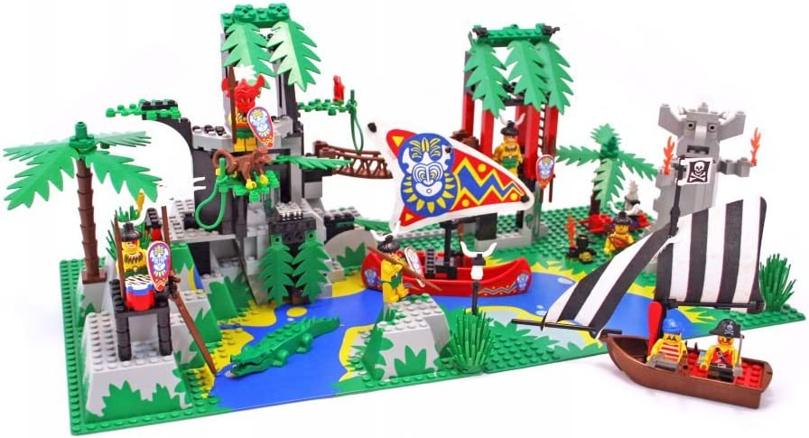 AugustBembel's tweet photo. legosets, die unverhältnismässig hart kamen:

- 6276 eldorado fortess 
- 6278 tropenlagune
- 6755 sheriff's lock up 
- 6939 saucer centurion https://t.co/BuGd63ntiy