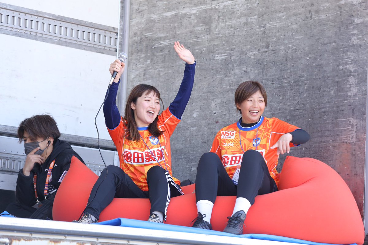 ayamax701's tweet photo. とーっても楽しかった🙌
皆様にお会いできて嬉しいかったです！
本当に素敵な企画でした！
アルビレックス新潟レディース20周年おめでとうございました🧡

@albirexL https://t.co/otD5k68pKP